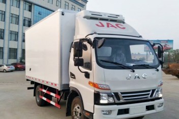 江淮駿鈴V6冷藏車(藍(lán)牌，廂長(zhǎng)4.1米)